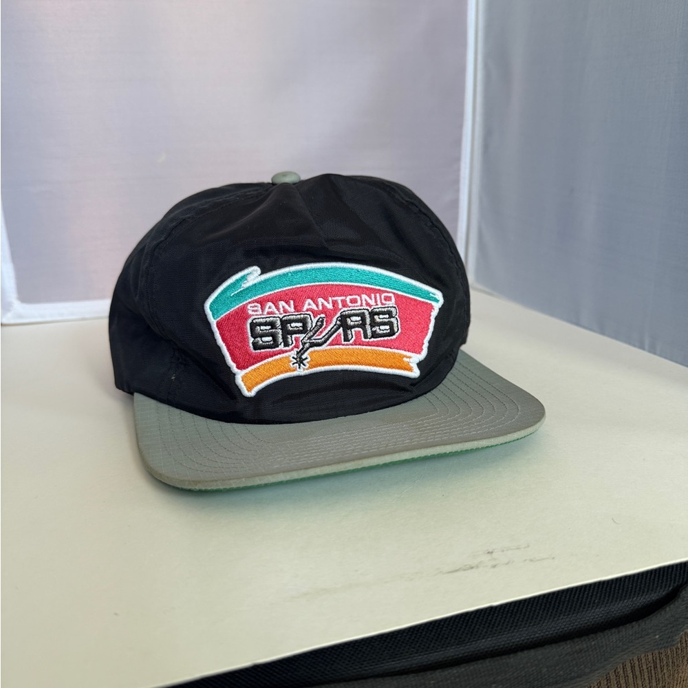 Mitchell & Ness Black and Gray San Antonio Spurs Cap